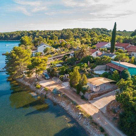 Kuca Za Odmor- Simona Apartman Punta Križa Kültér fotó